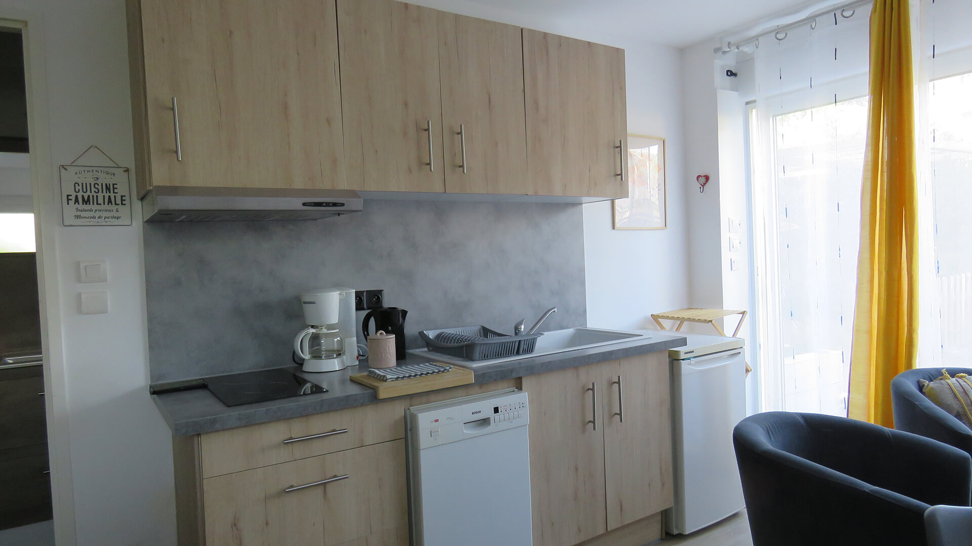 Studio cuisine LouMélèze Location Vacances Embrun