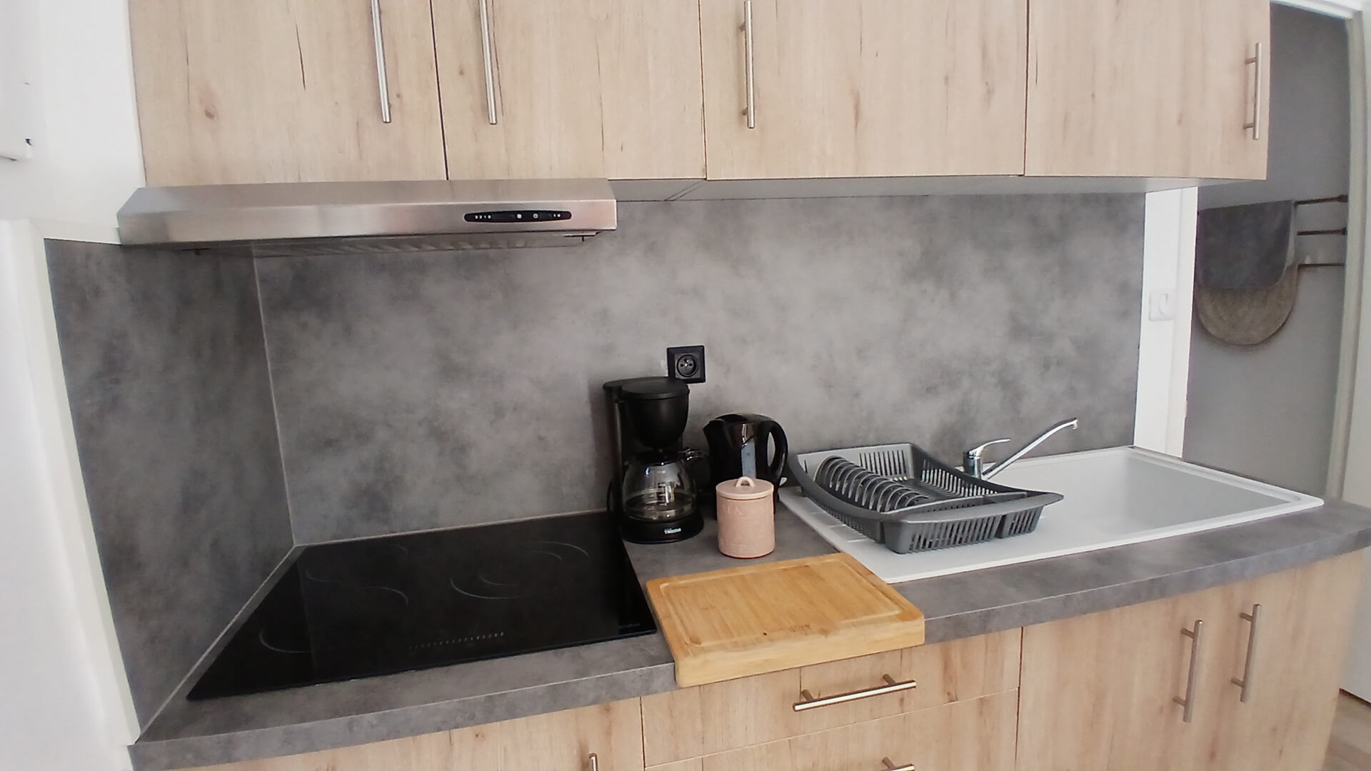 Cuisine Location vacances Embrun T2 - Lou Mélèze