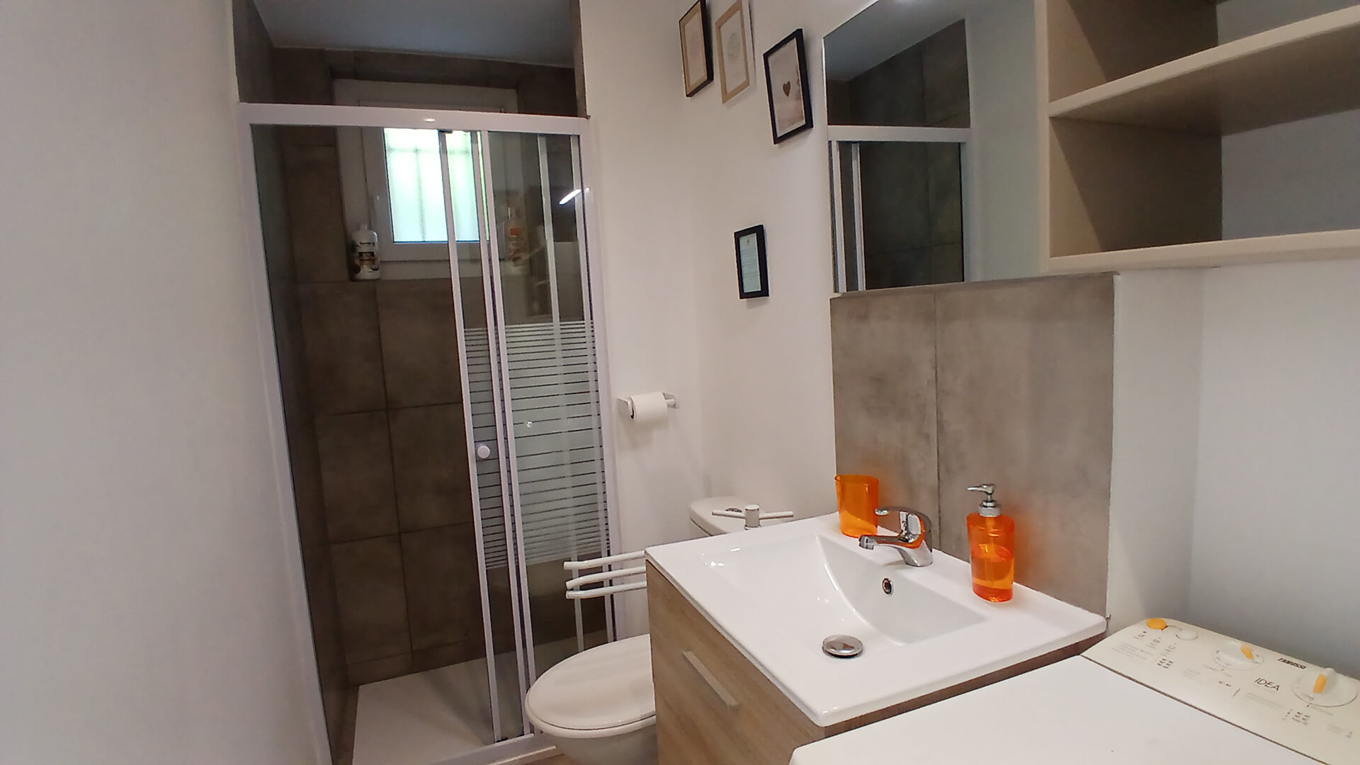 Salle de bain Location vacances Embrun T2 - Lou Mélèze