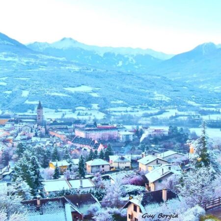 Pourquoi choisir Embrun pour vos vacances d’hiver ?