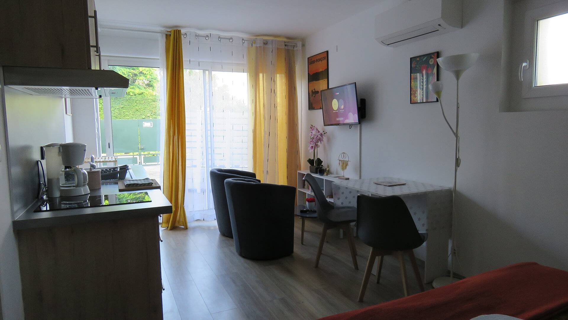 Studio Living room Lou Mélèze Location Vacances Embrun